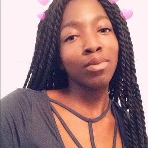 Meet your Posher, Jasmine